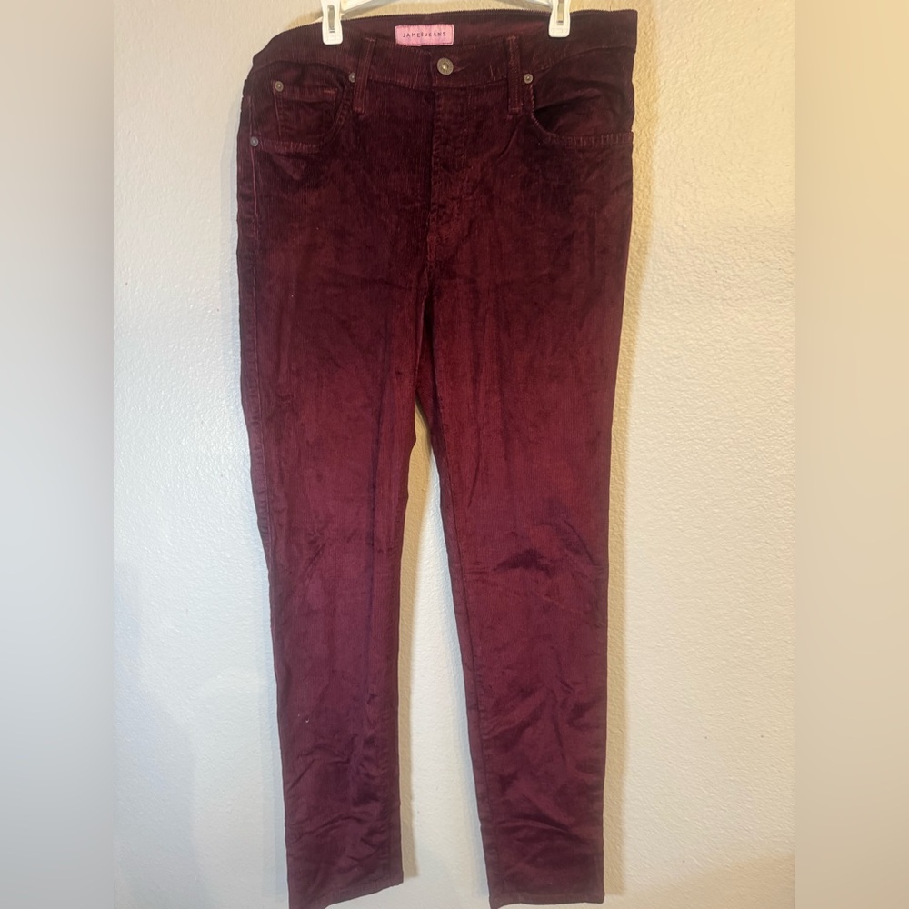 James Jeans Women's Burgundy Corduroy Skinny Jeans. Size 32